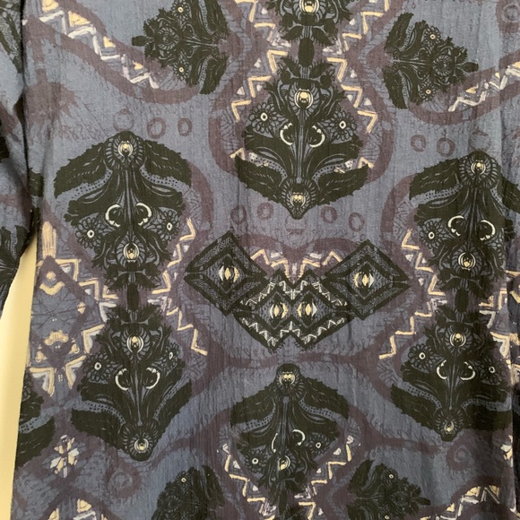 Free People “cute and cozy “ mini with cutout - Picture 5 of 7